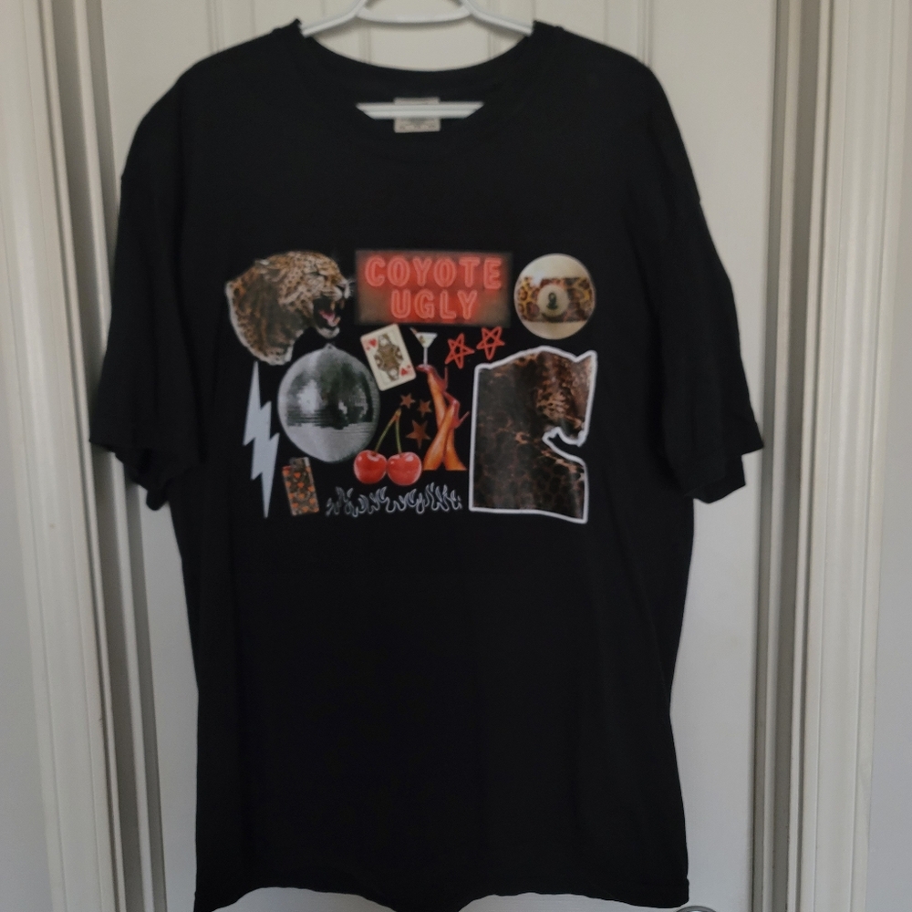 Oversized Comfort Colors Graphic Tee